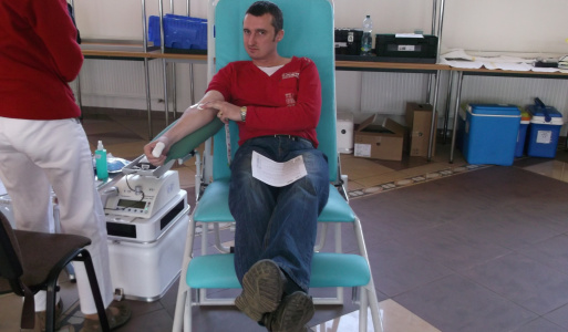 Odber krvi mobilnou jednotkou Nár. stransfúznej služby 24.4.2015 